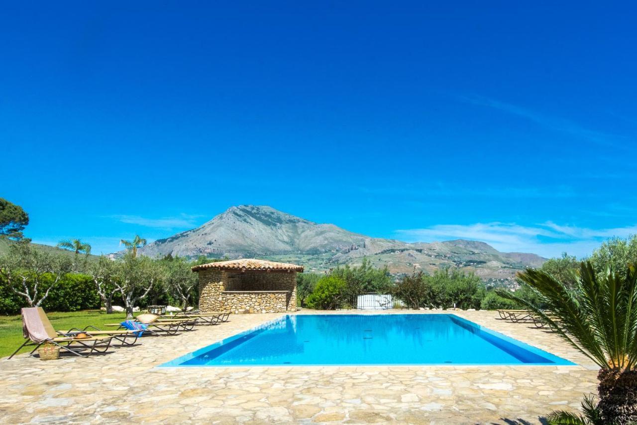 Ulivo Blu Holiday Homes Castellammare del Golfo Bagian luar foto