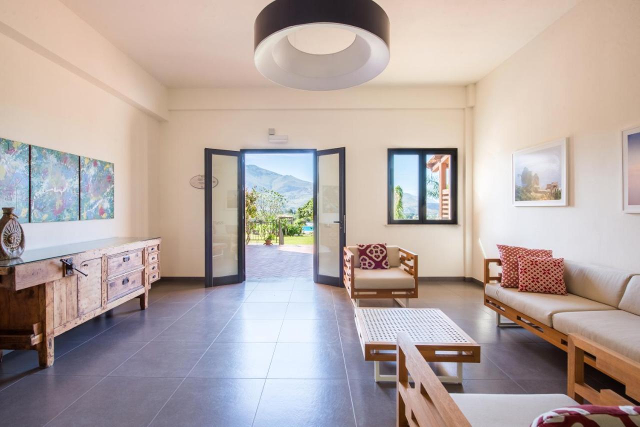 Ulivo Blu Holiday Homes Castellammare del Golfo Bagian luar foto